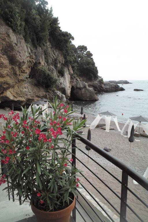Bed and Breakfast Eco Del Mare Леричі Екстер'єр фото