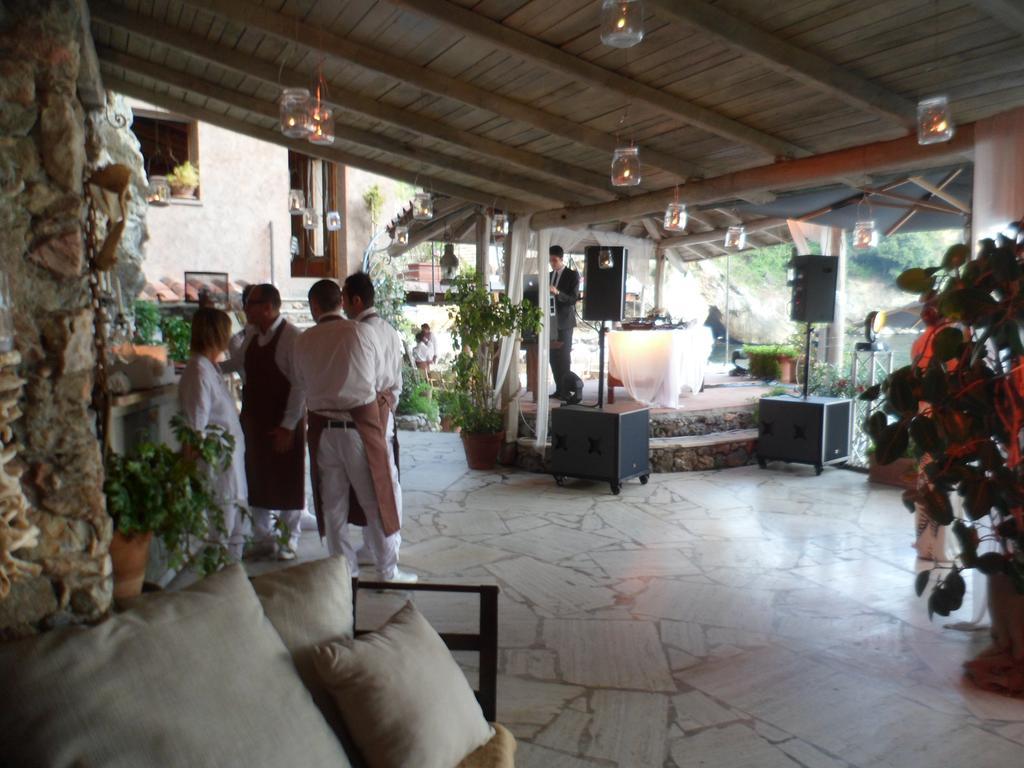 Bed and Breakfast Eco Del Mare Леричі Екстер'єр фото